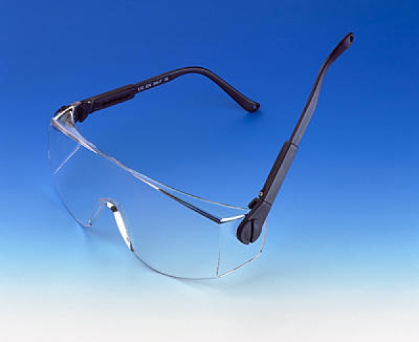 3M Védőszemüveg "szögletes alakú"